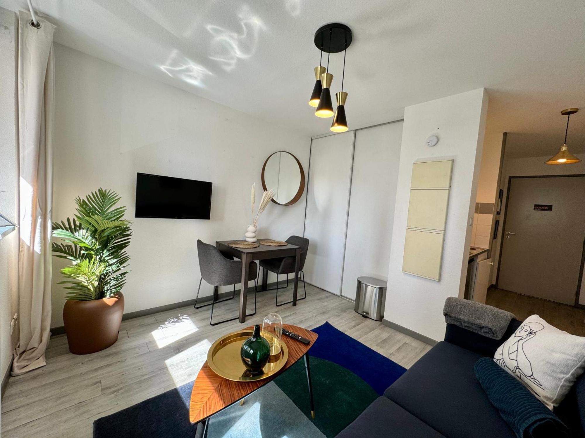 Suite Bahia Lyon Bagian luar foto